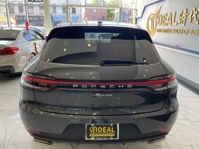 2021 Porsche Macan - Image 4 of 10