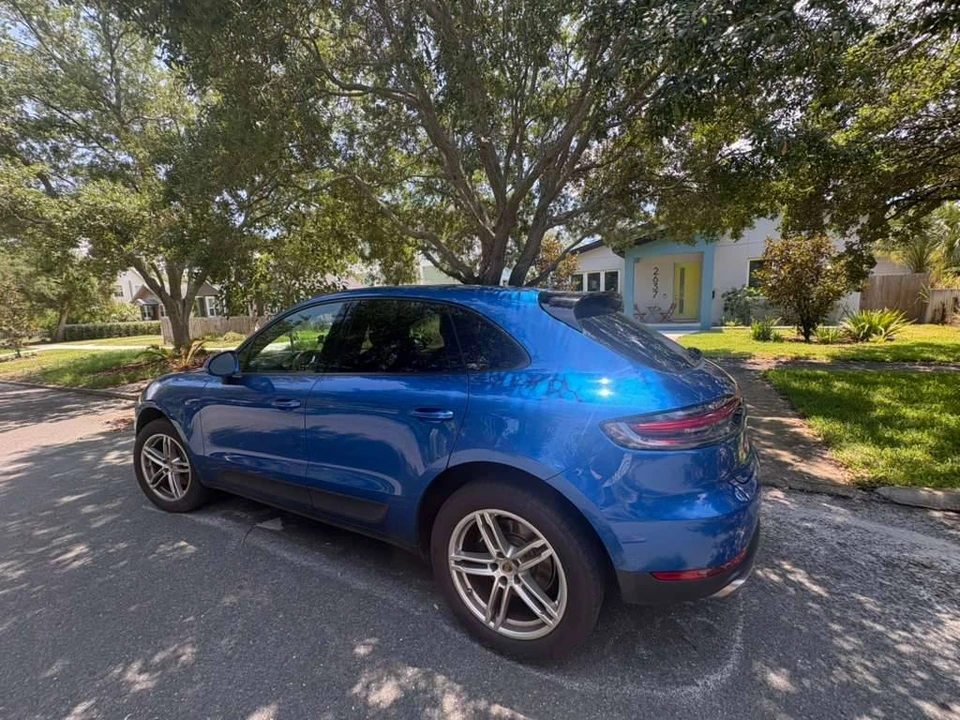 2021 Porsche Macan - Image 7 of 12