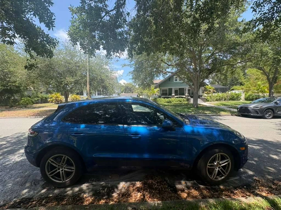 2021 Porsche Macan - Image 6 of 12