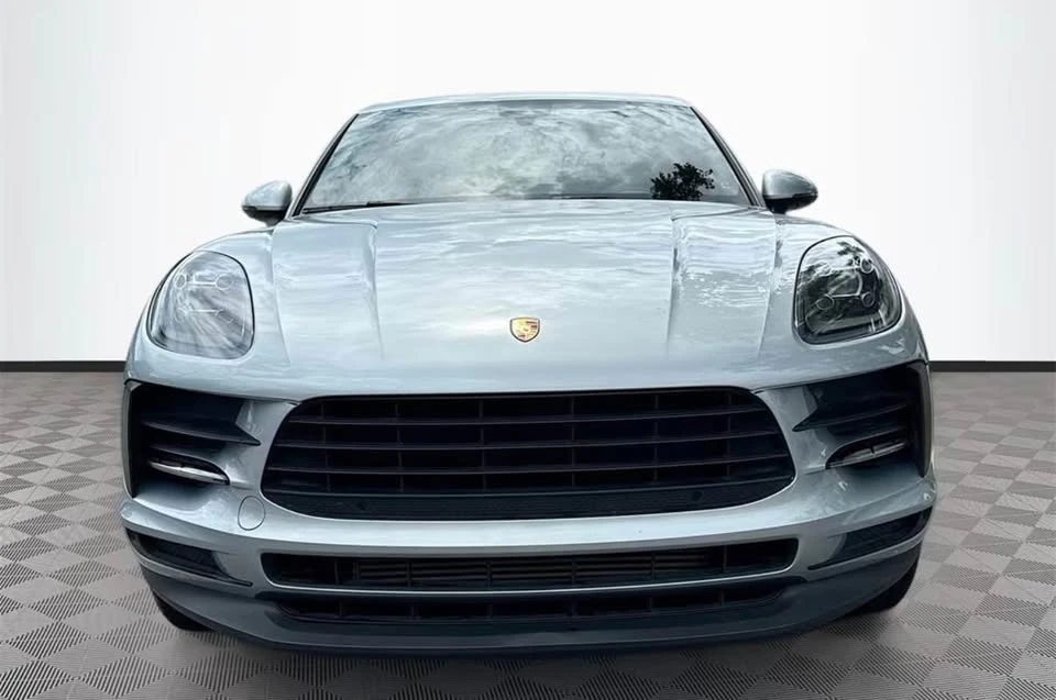 2021 Porsche Macan - Image 2 of 7