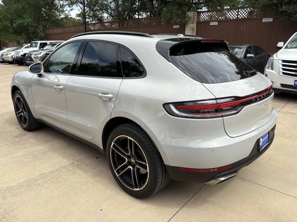 2021 Porsche Macan - Image 6 of 21