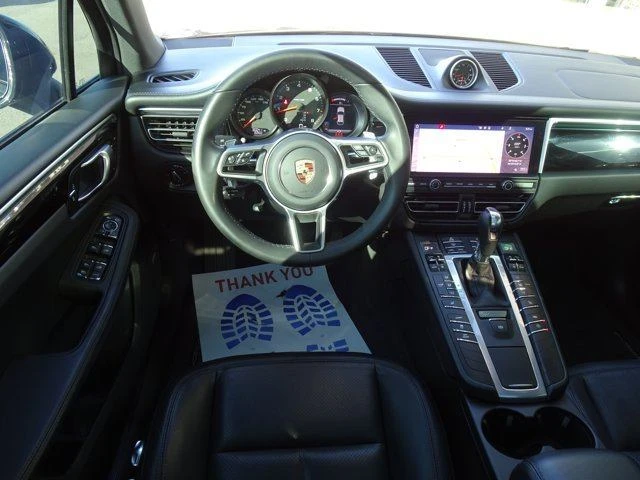 2021 Porsche Macan - Image 13 of 20