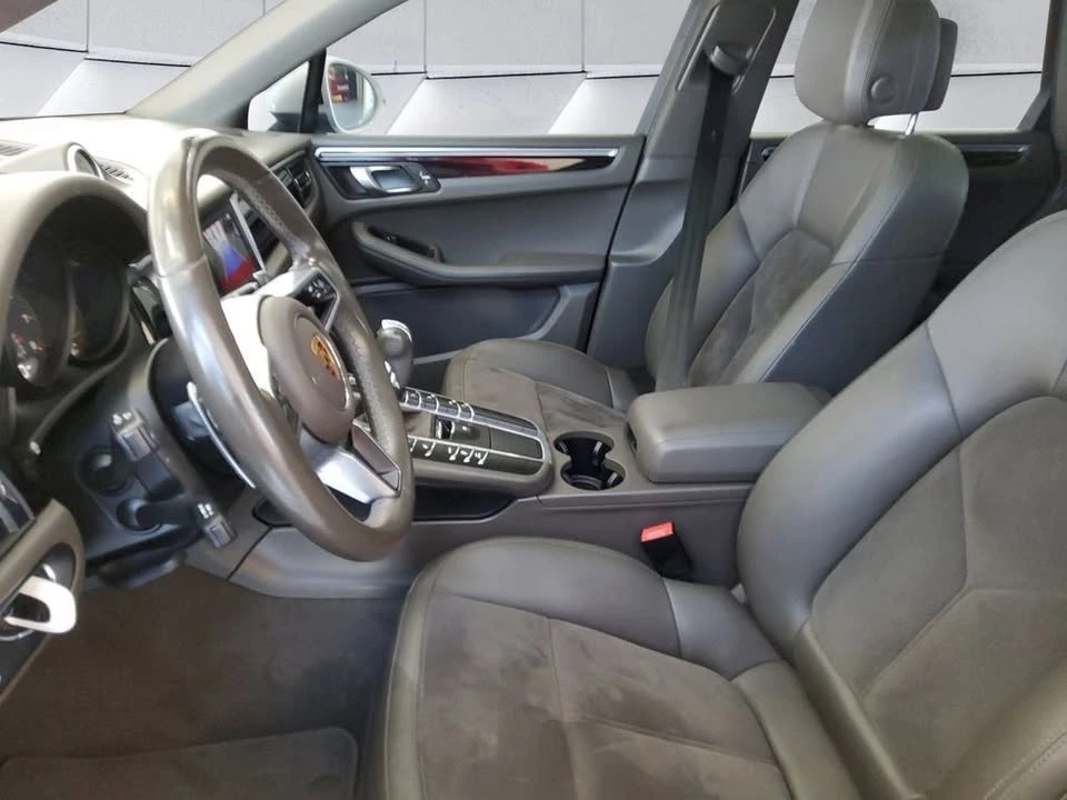 2021 Porsche Macan - Image 4 of 9