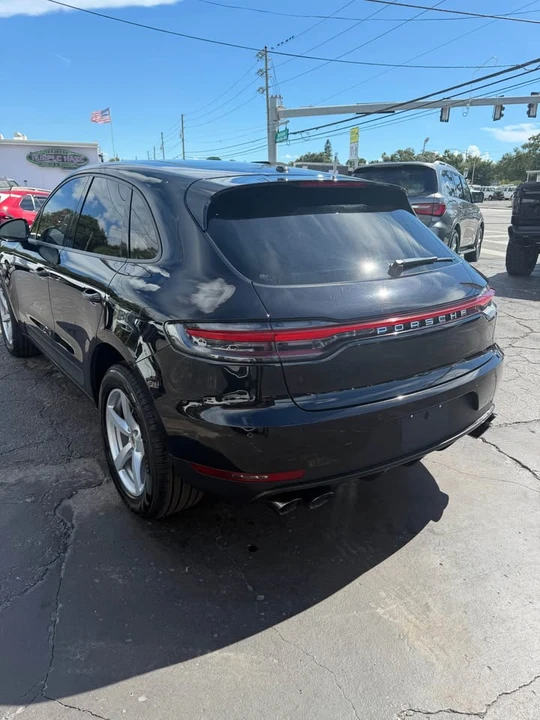 2021 Porsche Macan - Image 5 of 11