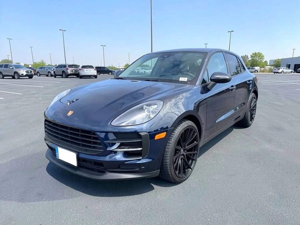 2021 Porsche Macan - Image 3 of 12