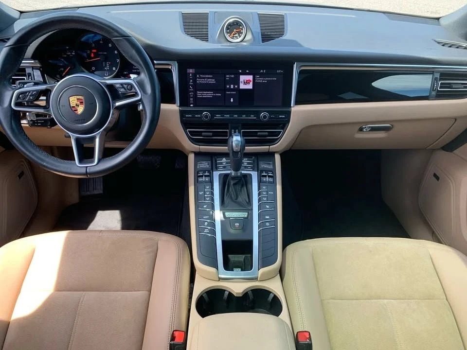 2021 Porsche Macan - Image 12 of 18