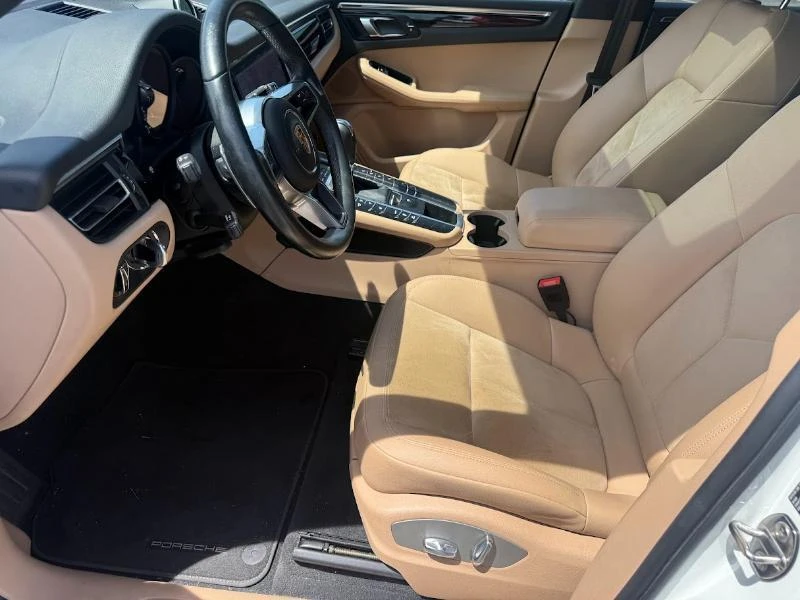 2021 Porsche Macan - Image 9 of 12