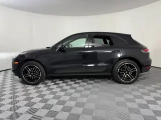 2021 Porsche Macan - Image 2 of 4