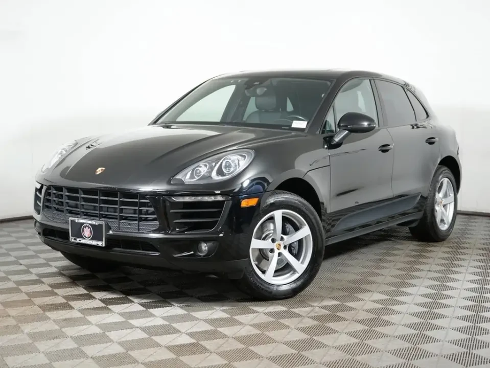 2021 Porsche Macan - Image 10 of 10