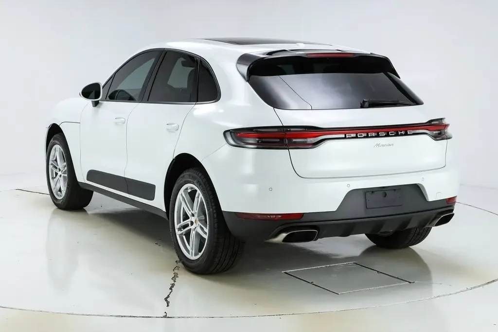2021 Porsche Macan - Image 3 of 7