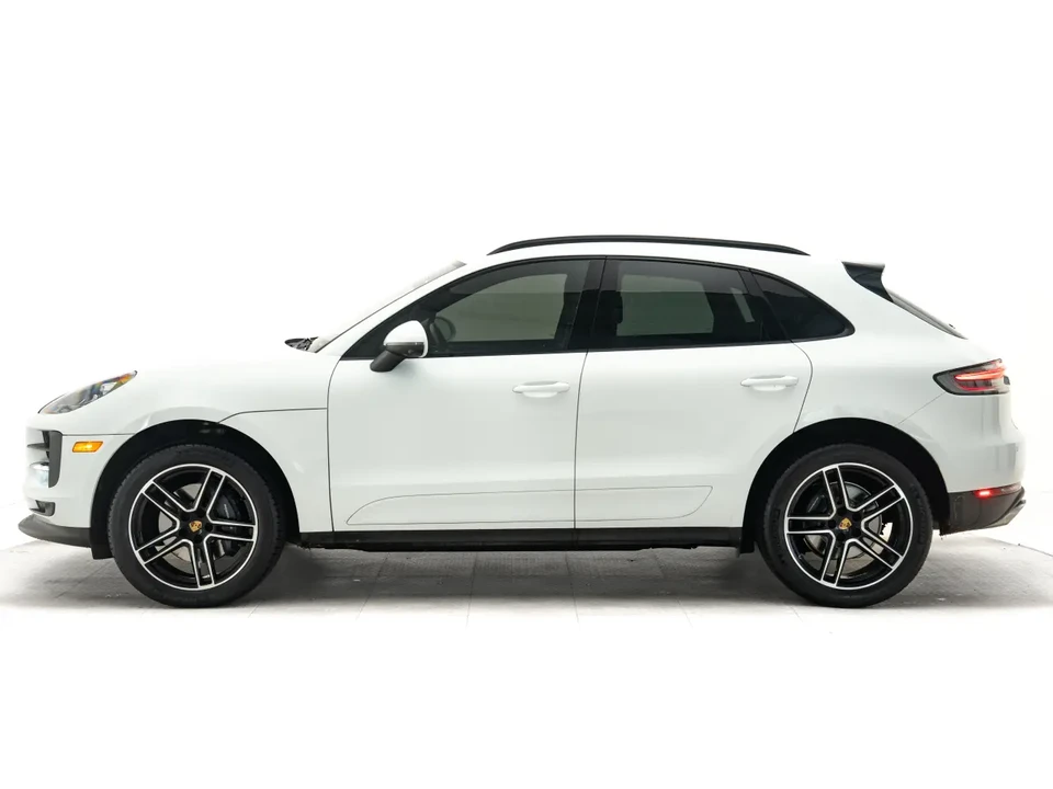 2021 Porsche Macan - Image 2 of 4
