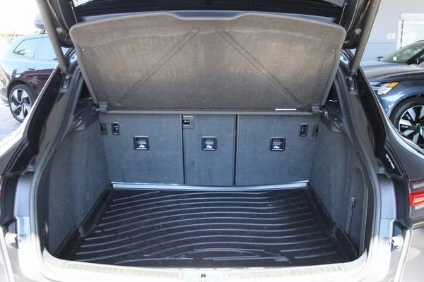 2021 Porsche Macan - Image 8 of 8