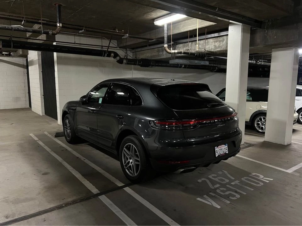 2021 Porsche Macan - Image 4 of 4