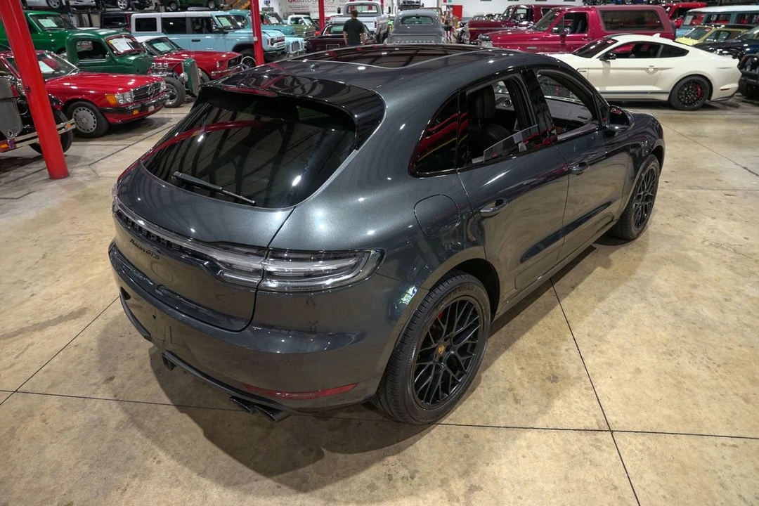 2021 Porsche Macan GTS - Image 17 of 31