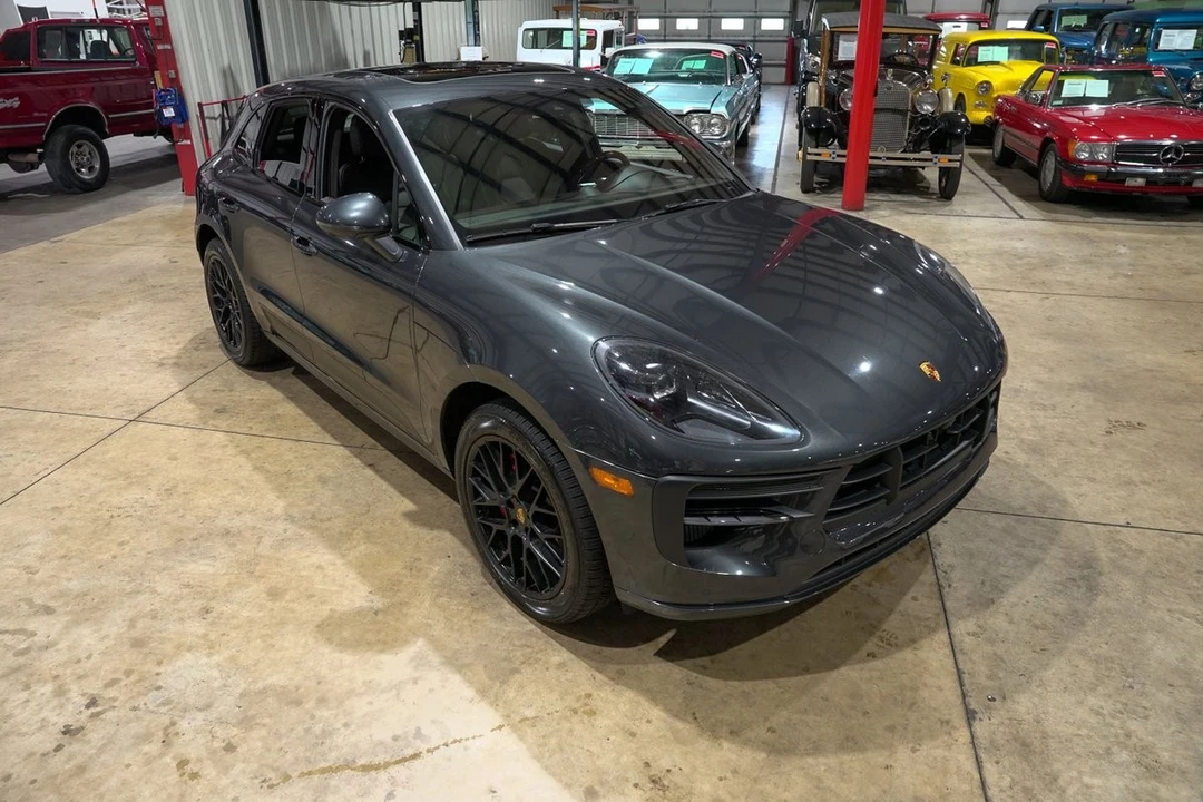 2021 Porsche Macan GTS - Image 14 of 31