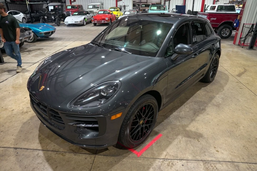 2021 Porsche Macan GTS - Image 15 of 31
