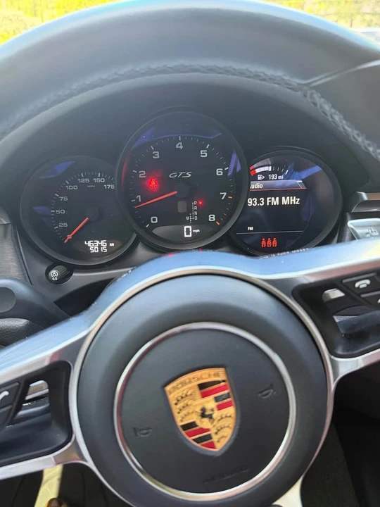 2021 Porsche Macan GTS - Image 8 of 10