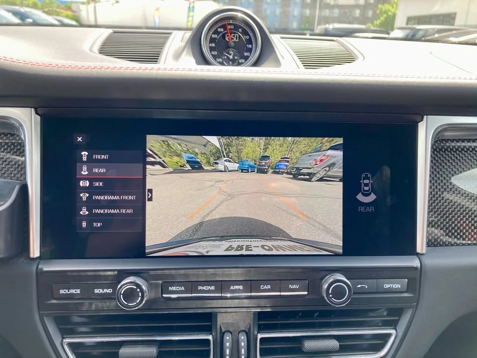 2021 Porsche Macan GTS - Image 13 of 20