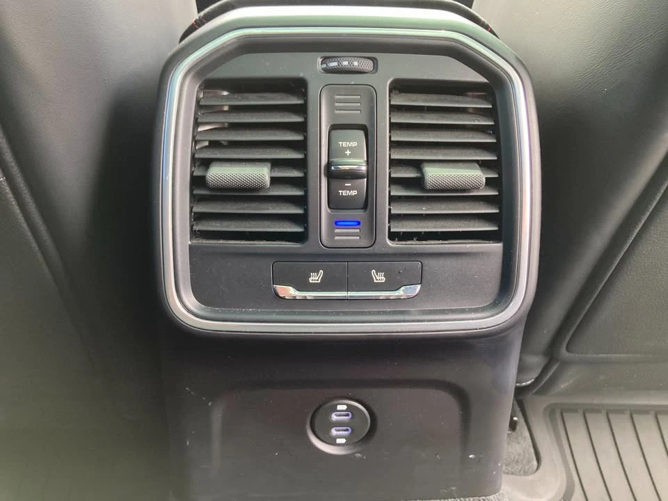 2021 Porsche Macan GTS - Image 19 of 20