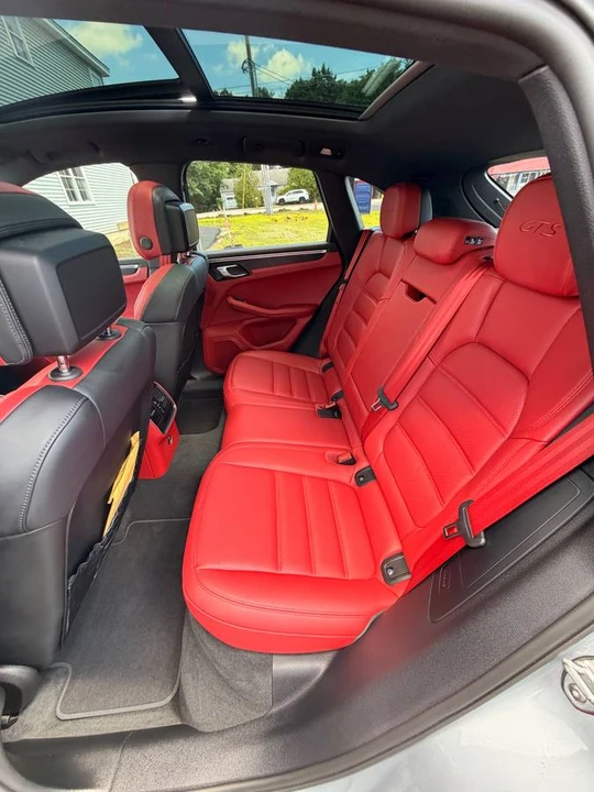 2021 Porsche Macan GTS - Image 14 of 18