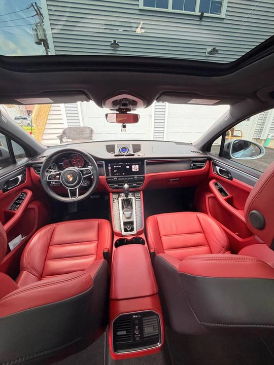 2021 Porsche Macan GTS - Image 13 of 18