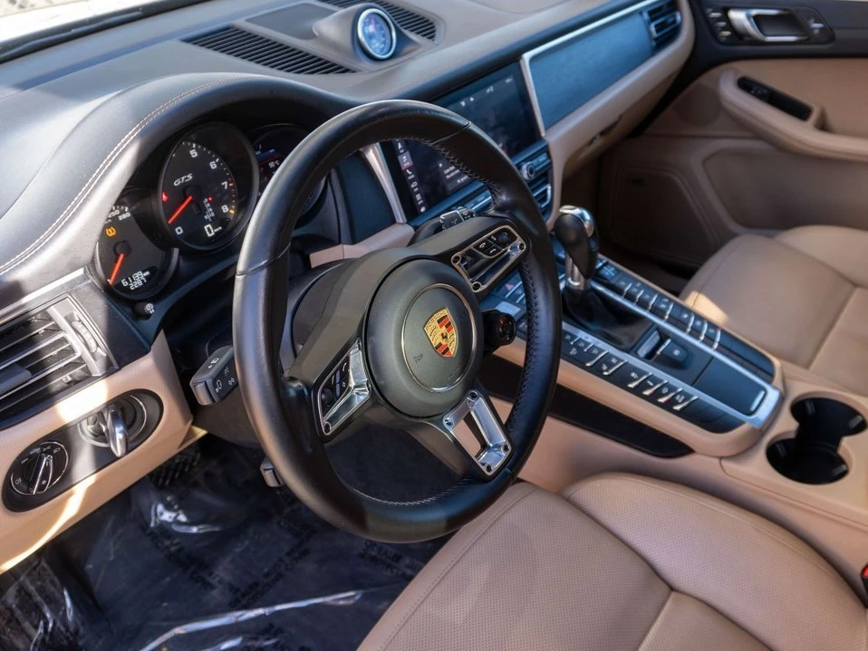 2021 Porsche Macan GTS - Image 17 of 20
