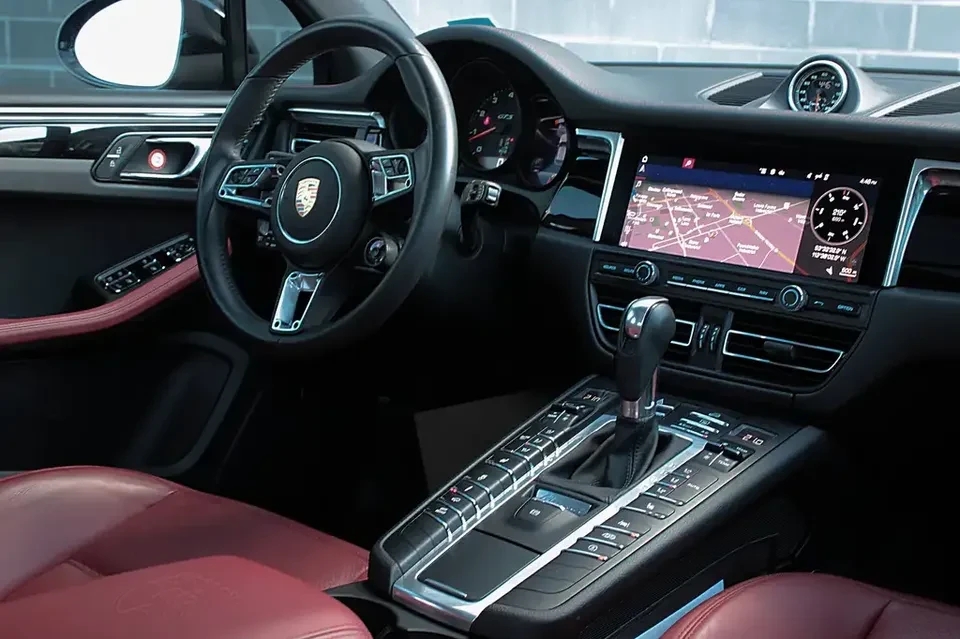2021 Porsche Macan GTS - Image 10 of 13