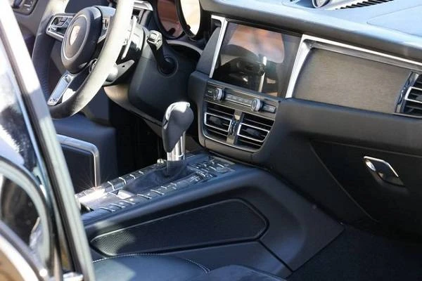 2021 Porsche Macan GTS - Image 5 of 8