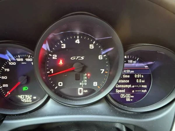2021 Porsche Macan GTS - Image 11 of 14