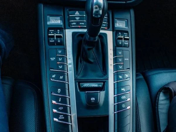 2021 Porsche Macan GTS - Image 7 of 14