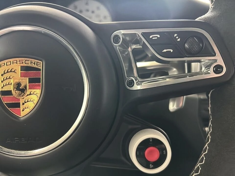 2021 Porsche Macan GTS - Image 13 of 20
