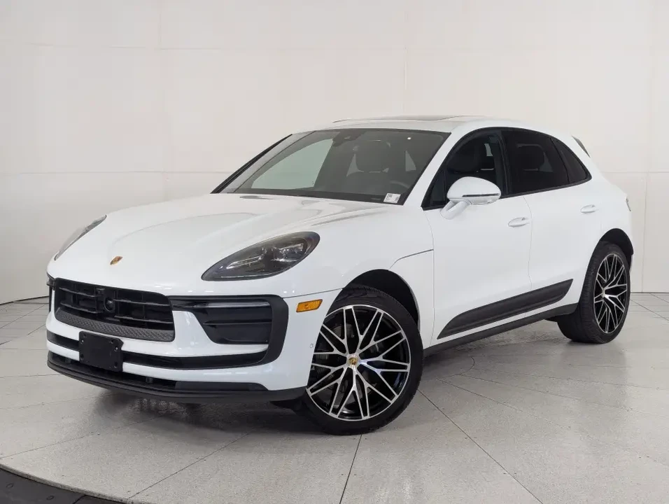 2021 Porsche Macan GTS - Image 6 of 9