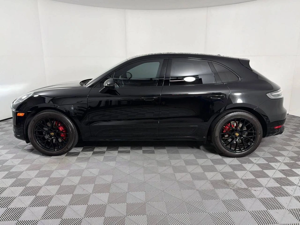 2021 Porsche Macan GTS - Image 2 of 5