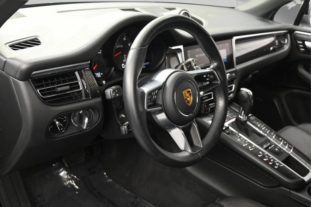 2021 Porsche Macan GTS - Image 4 of 5