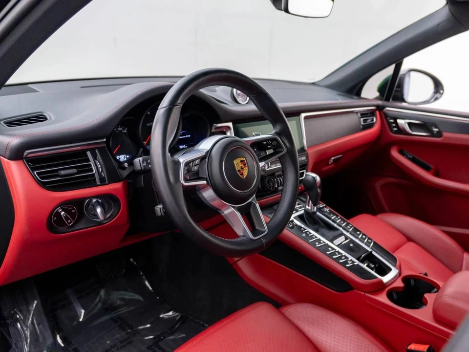 2021 Porsche Macan GTS - Image 4 of 5