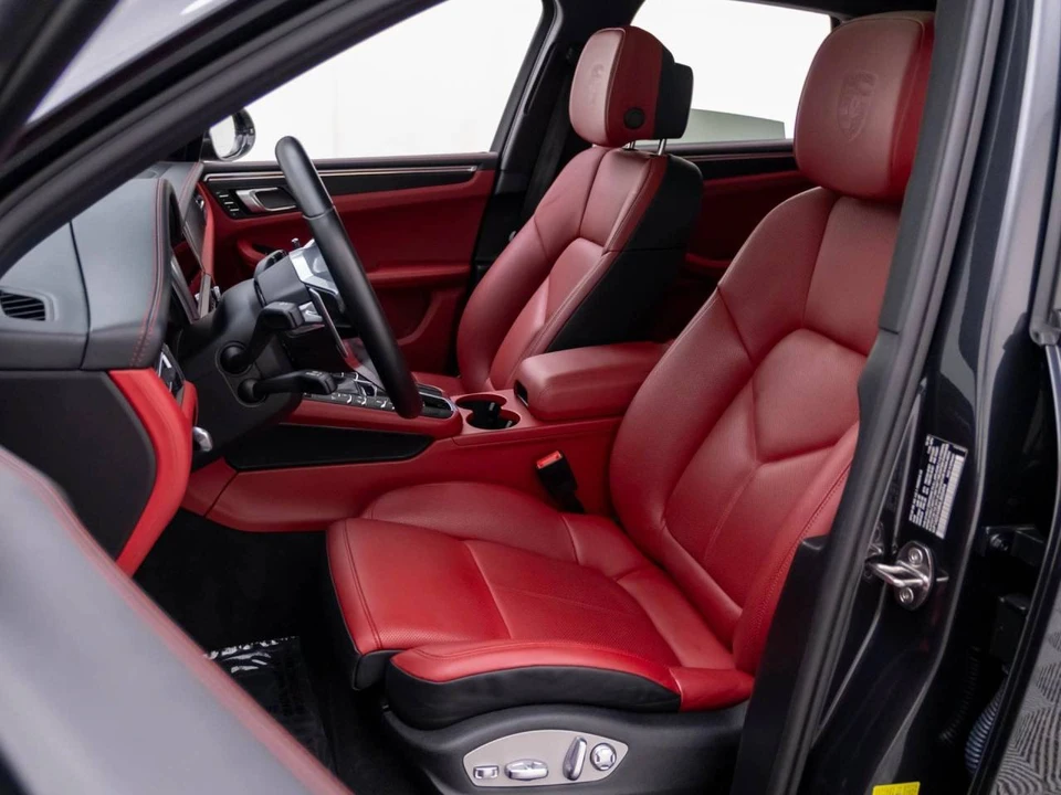2021 Porsche Macan GTS - Image 5 of 5
