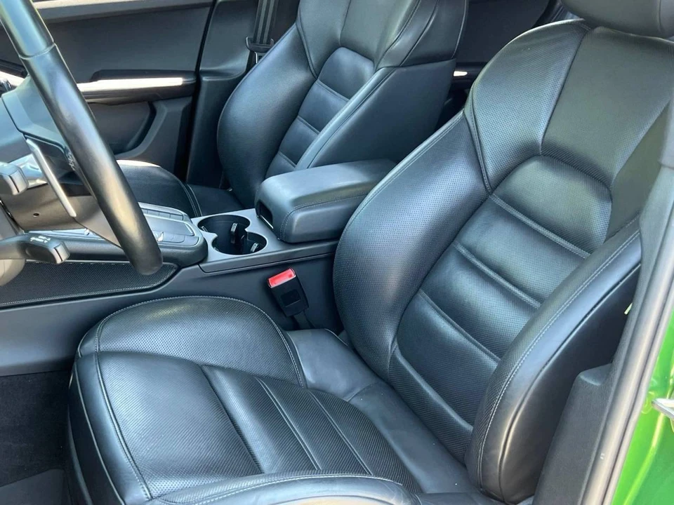 2021 Porsche Macan GTS - Image 5 of 5