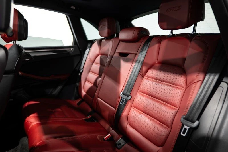 2021 Porsche Macan GTS - Image 20 of 26