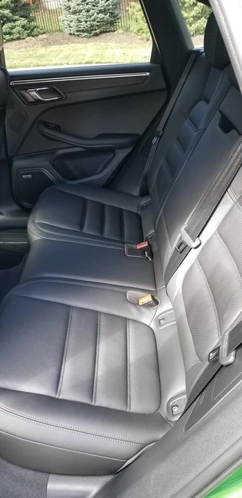2021 Porsche Macan GTS - Image 14 of 24