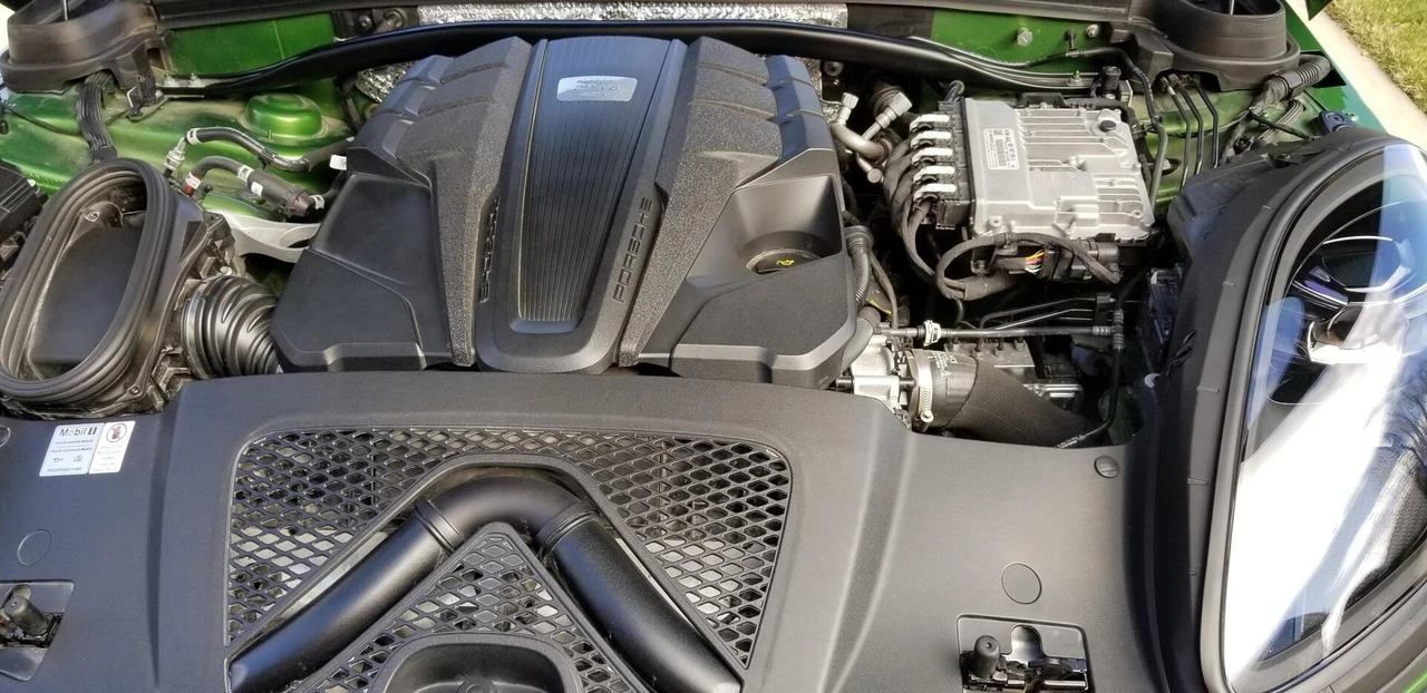 2021 Porsche Macan GTS - Image 20 of 24