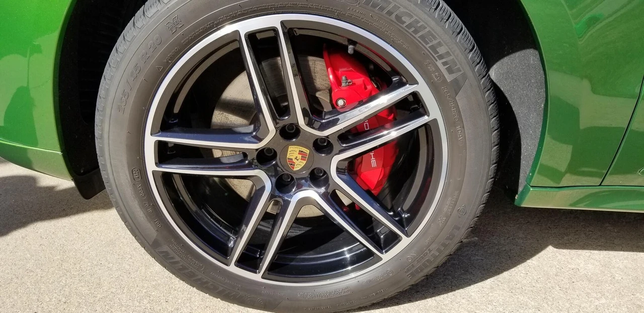 2021 Porsche Macan GTS - Image 16 of 24
