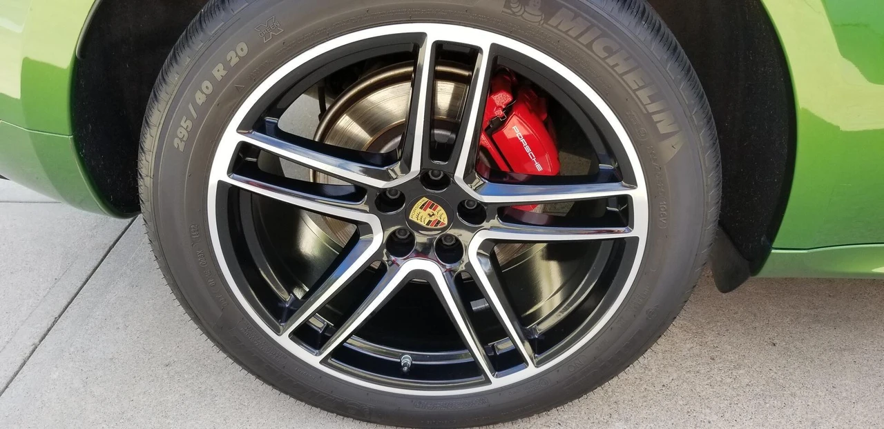 2021 Porsche Macan GTS - Image 19 of 24