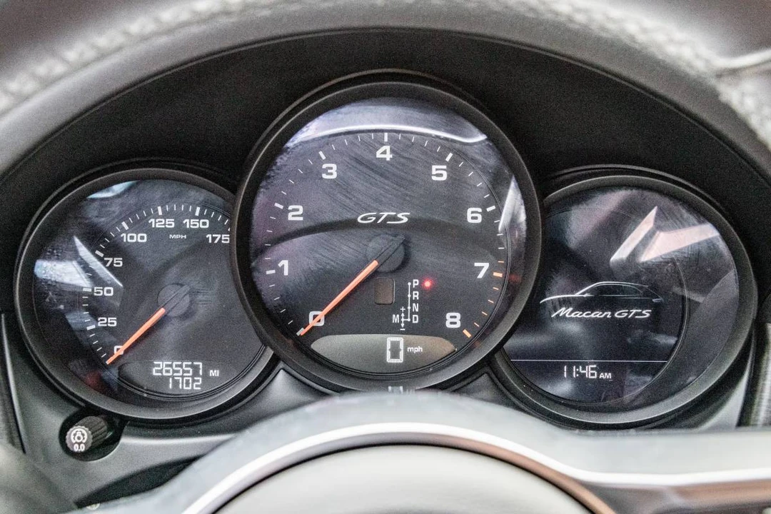 2021 Porsche Macan GTS - Image 8 of 11