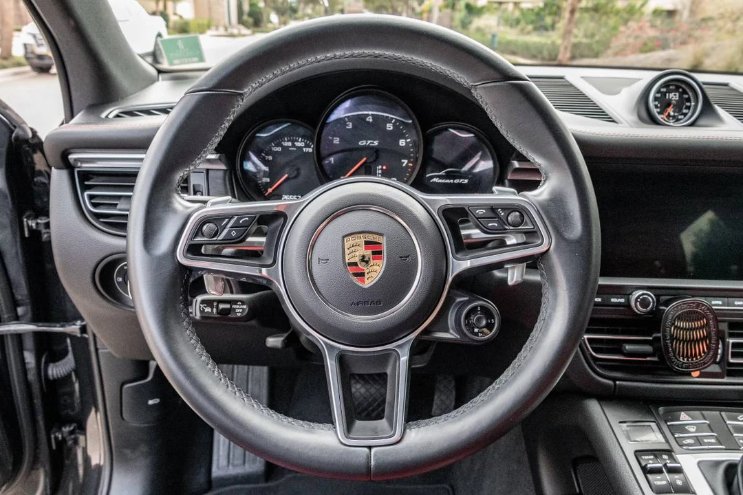 2021 Porsche Macan GTS - Image 4 of 11