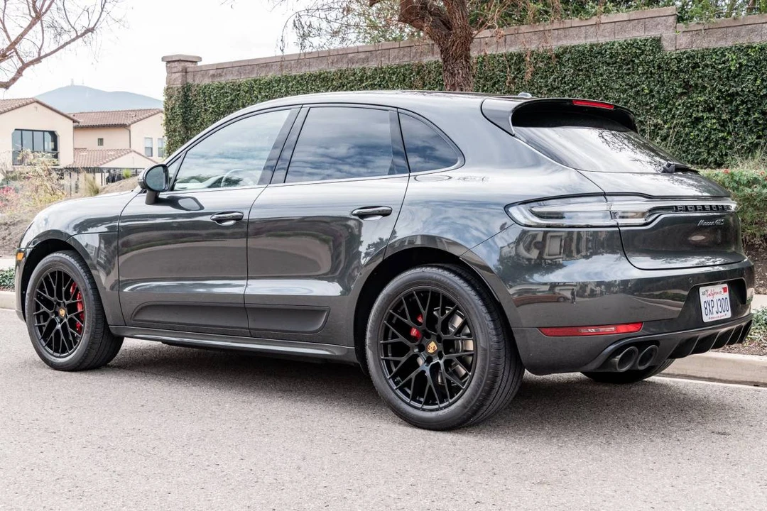 2021 Porsche Macan GTS - Image 2 of 11