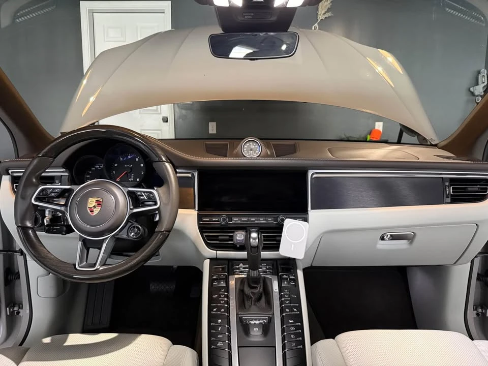 2021 Porsche Macan GTS - Image 8 of 19