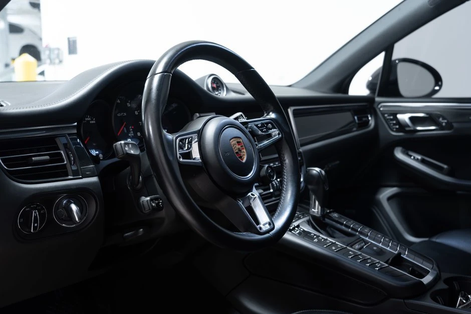 2021 Porsche Macan GTS - Image 13 of 17