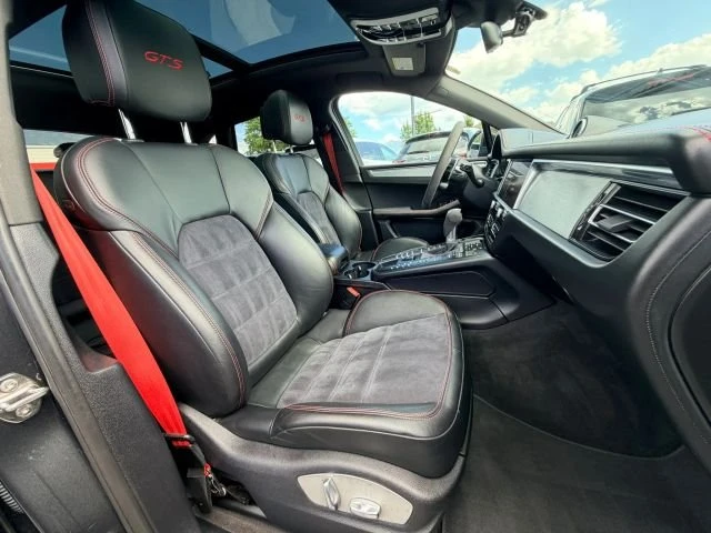 2021 Porsche Macan GTS - Image 9 of 11