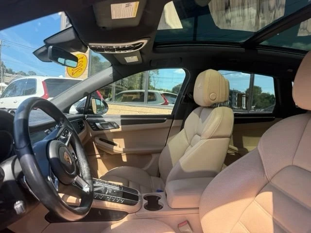 2021 Porsche Macan GTS - Image 18 of 20