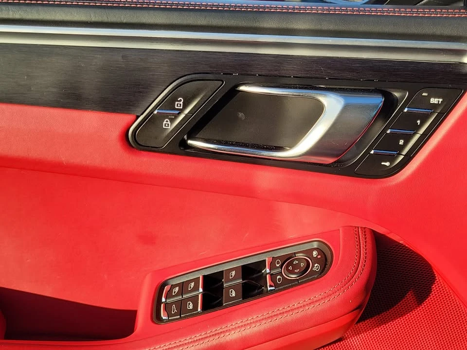 2021 Porsche Macan GTS - Image 15 of 18